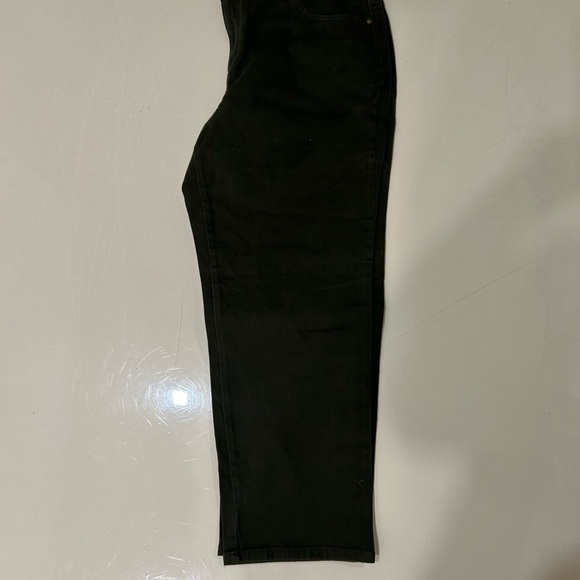 💜Green Jeans💜 - Picture 3 of 4